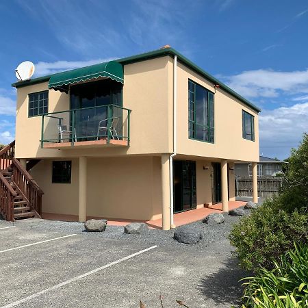 112 On Beach - Studio 2 Apartment Kaikoura Bagian luar foto